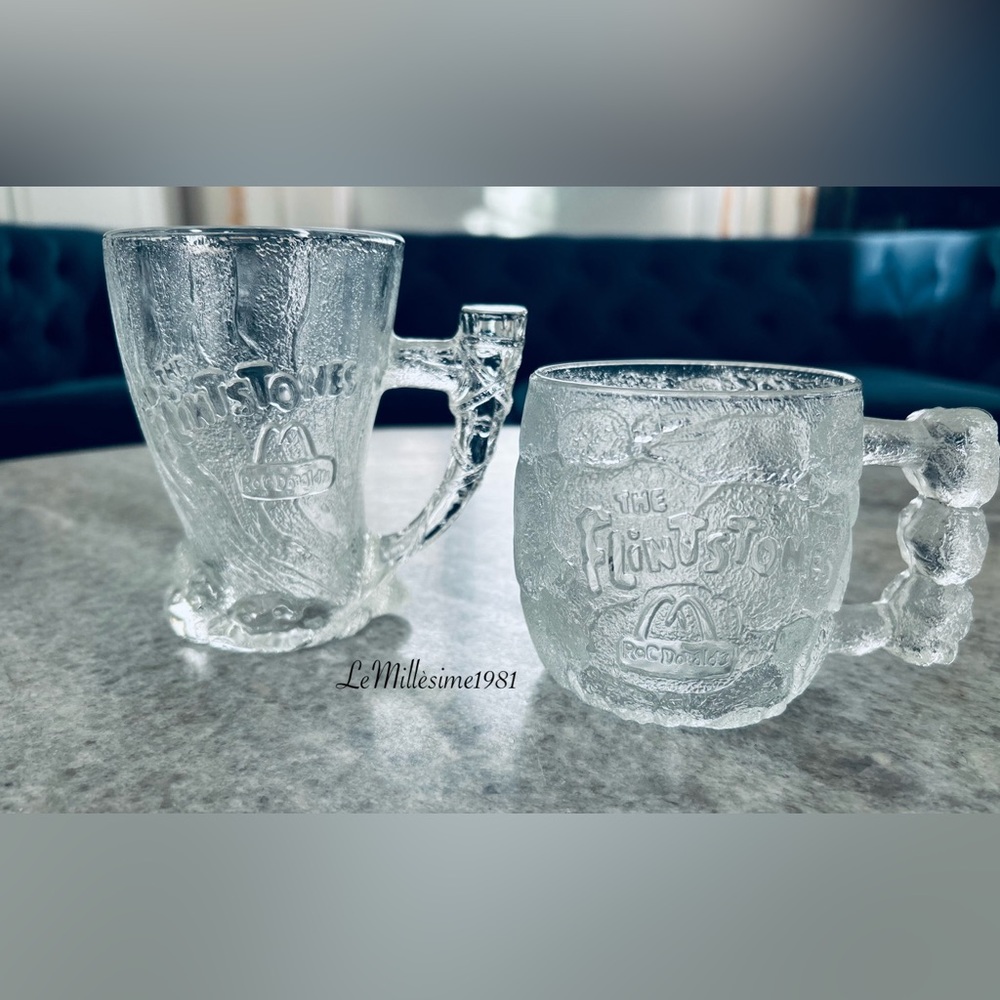 Vintage Set of 2 Flintstones Mc Donalds Rocky Road & Mammoth Mugs - Picture 1 of 7
